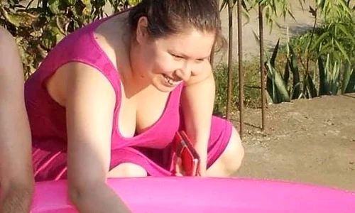 Cristina Balan peste 90 kg  grasa cu celulita si vergeturi replica George Buhnici (3) jpg