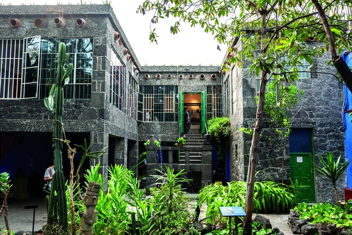 La Casa Azul, universul Fridei Kahlo şi al lui Diego Rivera (foto: Getty Images)