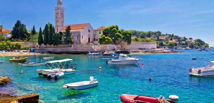 Hvar, Croaţia. FOTO thrillist.com