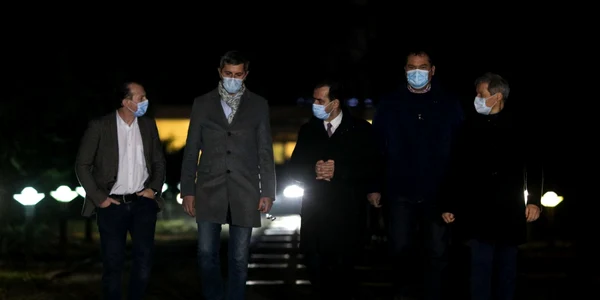 Reprezentanţi ai partidelor PNL USR PLUS şi PMP care vor forma coaliţia de guvernare fac declaraţii în Bucureşti pe 19 decembrie 2020 FOTO Inquam Photos / Octav Ganea
