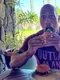 dwayne johnson a dat iama in hamburgeri jpeg