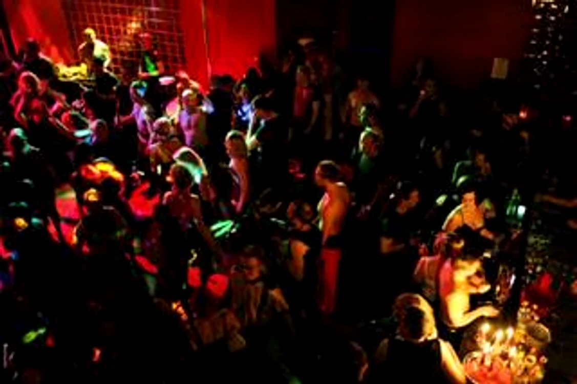 club insomnia