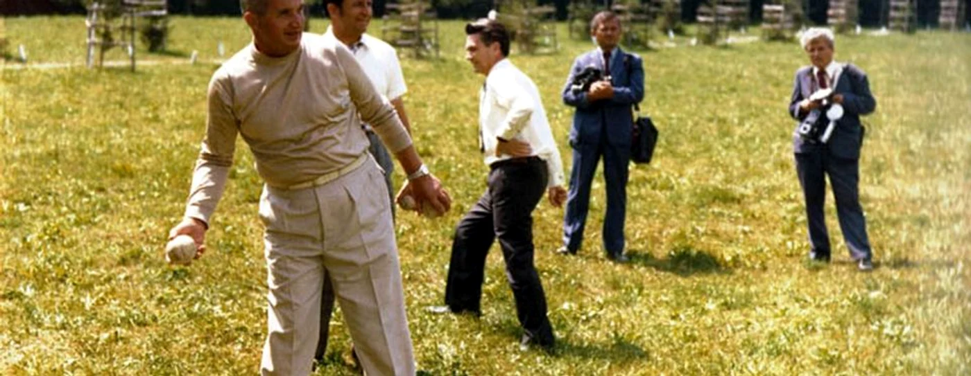 Soţii Ceauşescu în concediu în anul 1976 FOTO Fototeca online a comunismului românesc