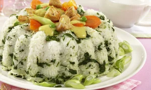 Green Rice Wreath with Chicken Ragout jpeg