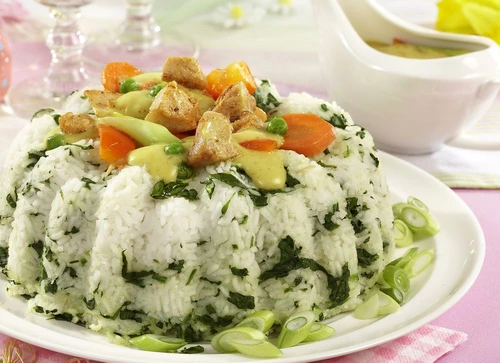 Green Rice Wreath with Chicken Ragout jpeg