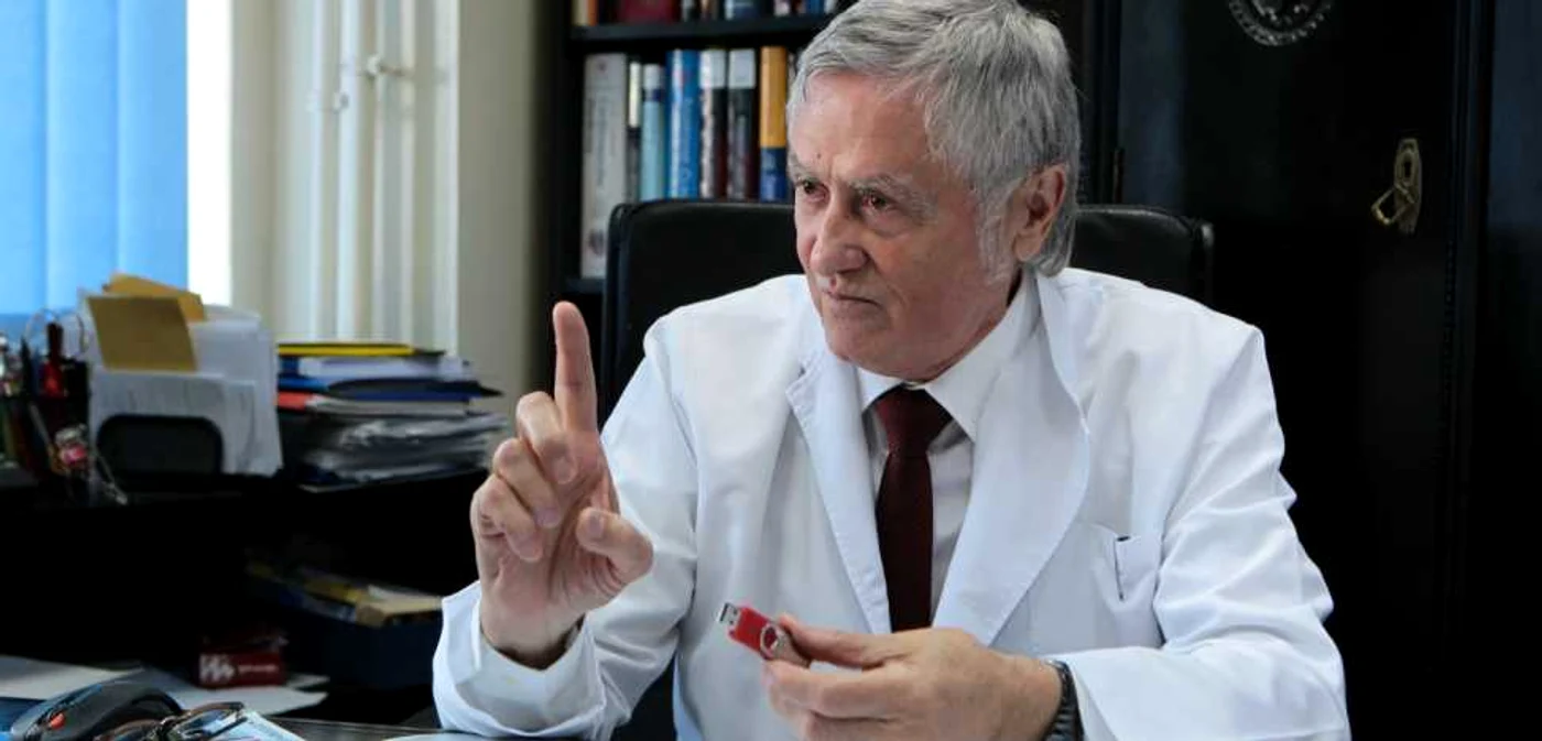 Profesorul Eduard Apetrei l-a avut ca mentor pe prof CC Iliescu, acela care a dat numele institutului de cardiologie din Bucureşti FOTO Eduard Enea