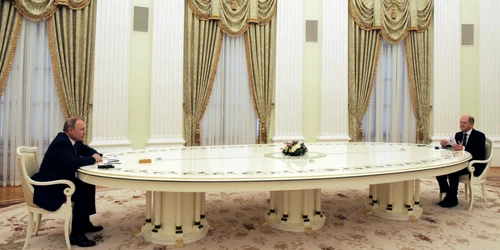 Vladimir Putin si Olaf Scolz la Kremlin FOTO EPA-EFE