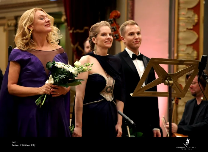 Magdalena Kožená (Venere), Margriet Buchberger (Diana), Vadim Volkov  (Apollo),