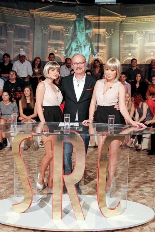 Pe Gina o puteți vedea în fiecare miercuri de la ora 20.30, la Antena 1, în emisiunea “Serviciul Român de Comedie - Happy Show” (Fotografii: Antena 1)