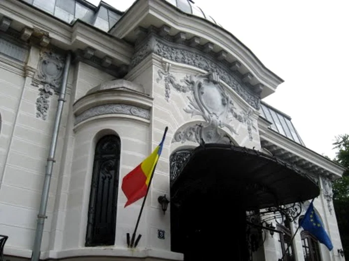 Consilierii PNL s-au abţinut de la vot, astfel că proiectul a picat