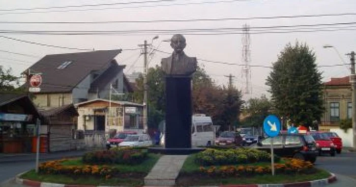 Ploieşti: Dezvelire de bust la Ploieşti