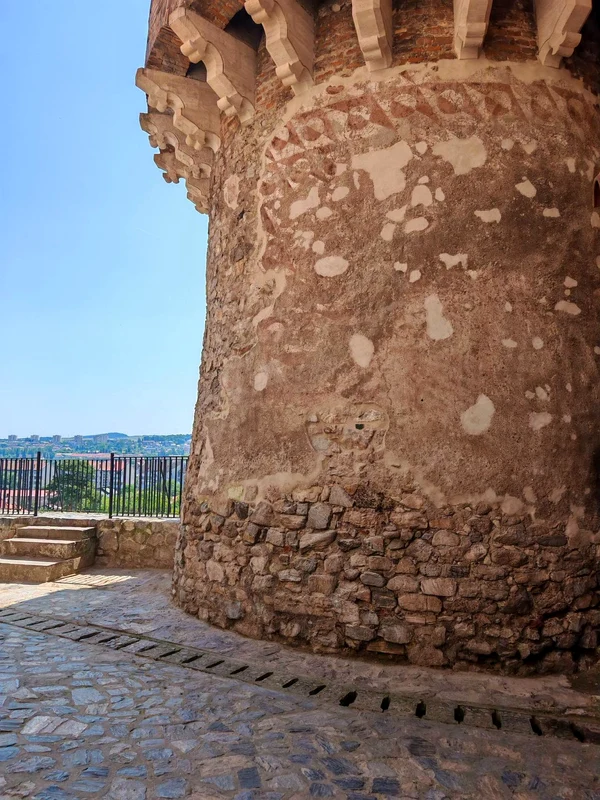 Fresca de pe Turnul Toboșarilor a fost restaurată (© Muzeul Castelul Corvinilor)
