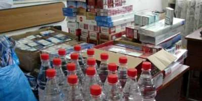 În cinci ore, poliţiştii au confiscat 1000 de pachete cu ţigări netimbrate
