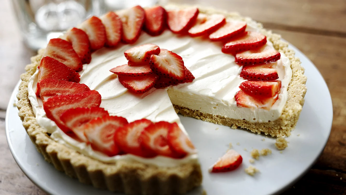 strawberrymascarpone 88973 16x9 jpeg
