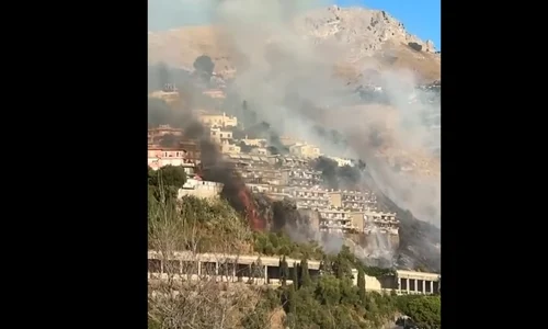 incendiu Taormina Sicilia captură Tele90 jpg