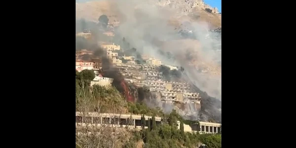 incendiu Taormina Sicilia captură Tele90 jpg