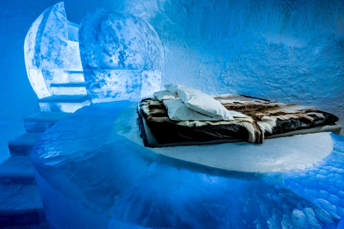 Hotelul de Gheaţă din Jukkasjarvi, Suedia jpeg
