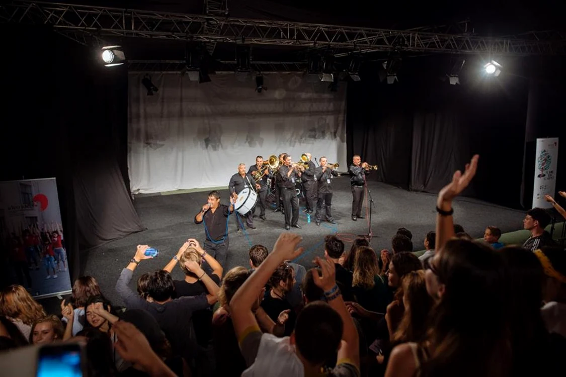festival ideo ideis foto facebook ideo ideis