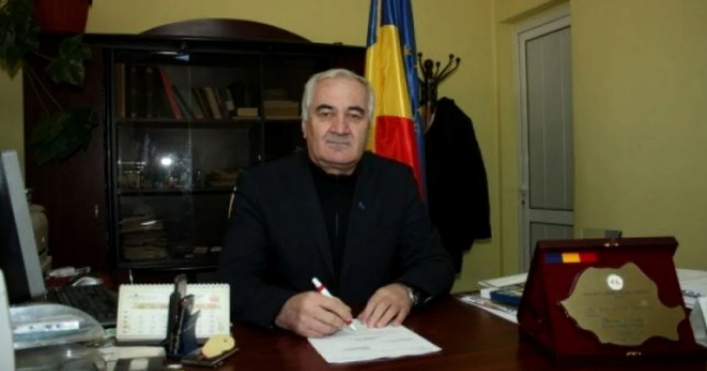 Primarul din Filiaşi este acuzat de comiterea a cinci infracţiuni de abuz în serviciu