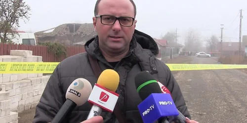 5c0e8e8cdf52022f7551d82a jpg