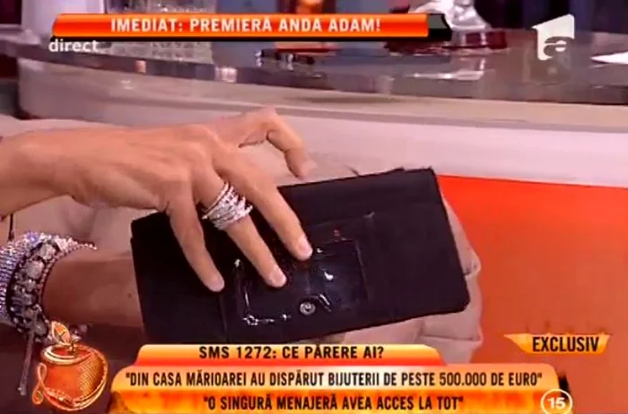 Vedeta suspectează că cineva a furat lucrurile mamei sale şi a pus, în geantă, alte lucruri, de o calitate inferioară