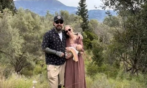 britanici Grecia foto Instagram Renae Wasik jpg