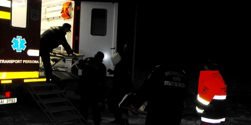 Paramedicii SMURD le-au acordat îngrijiri medicale