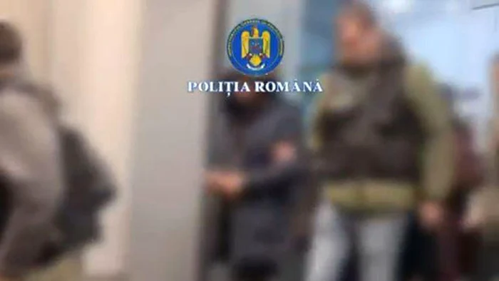 Copii forțați de propriii părinți să cerșească