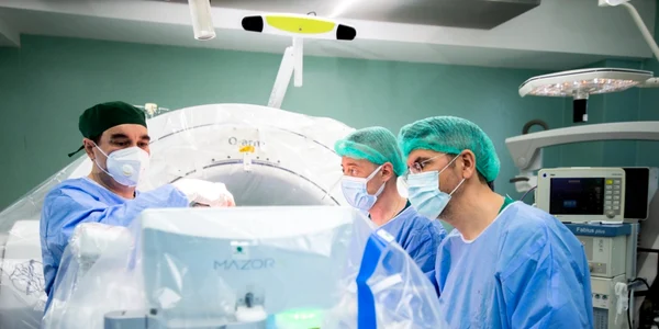 Mazor X foto Spitalul de Neurochirurgie Iaşi