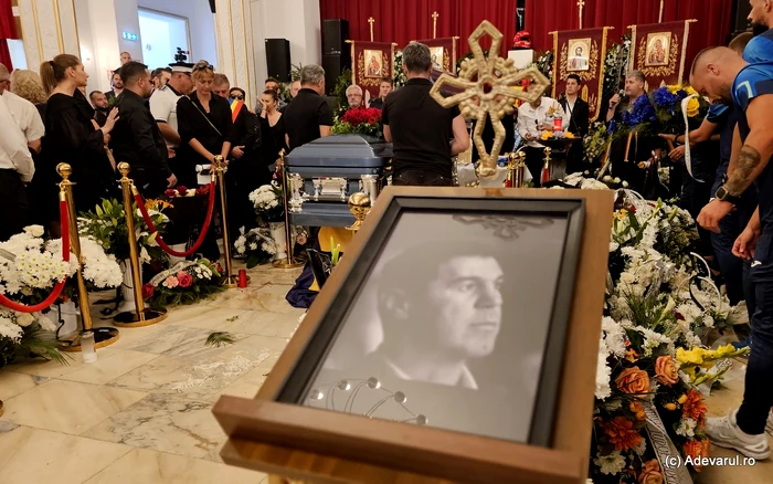 Mihai Leu a fost înmormântat la Hunedoara. Foto: Daniel Guță. ADEVĂRUL