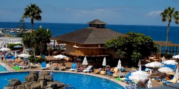 Turiştii francezi sunt cei mai răi din lume, potrivit hotelierilor