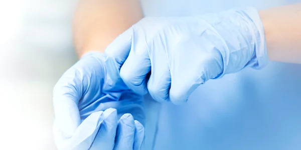 manusi si echipament protectie medical jpg