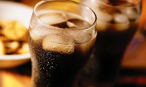 1 ce se intampla in corpul tau la doar cateva minute dupa ce bei sucuri carbogazoase uitj jpg jpeg