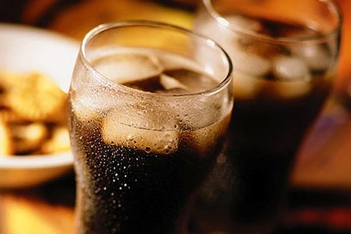 1 ce se intampla in corpul tau la doar cateva minute dupa ce bei sucuri carbogazoase uitj jpg jpeg