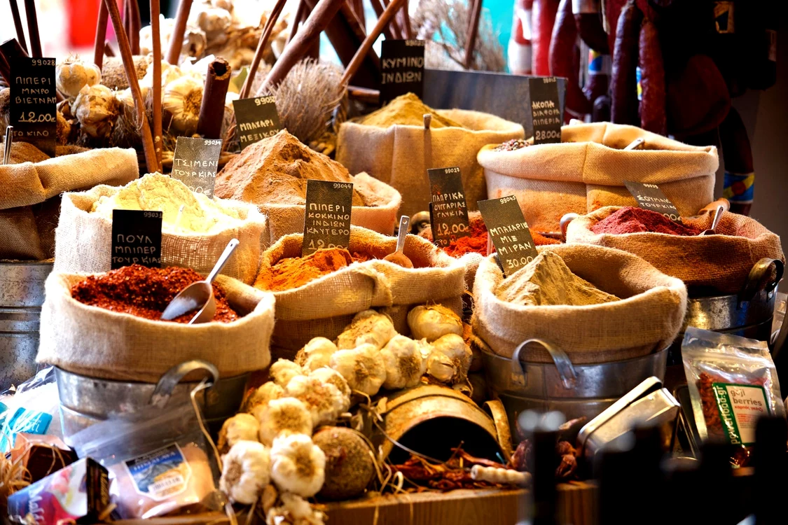 Tururile gastronomice în Atena atrag turiști din toată lumea. Foto cu caracter ilustrativ