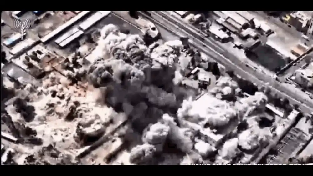 Israelul anunță un nou val de atacuri în „inima Teheranului”. Coloane uriașe de fum deasupra capitalei iraniene