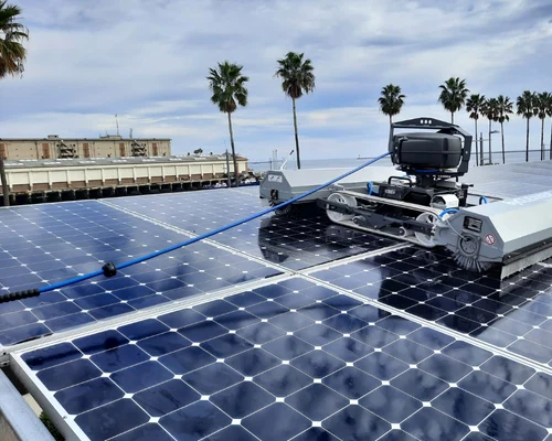 curatare panouri fotovoltaice jpg