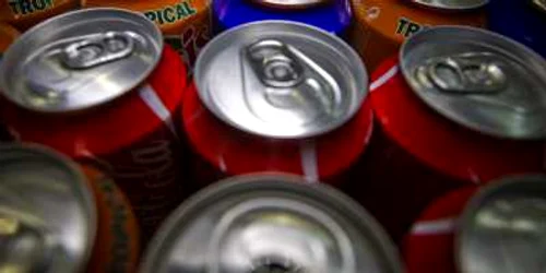 Coca-Cola a anunţat că produsele lor vor avea cu 30% mai puţine calorii până în 2014 