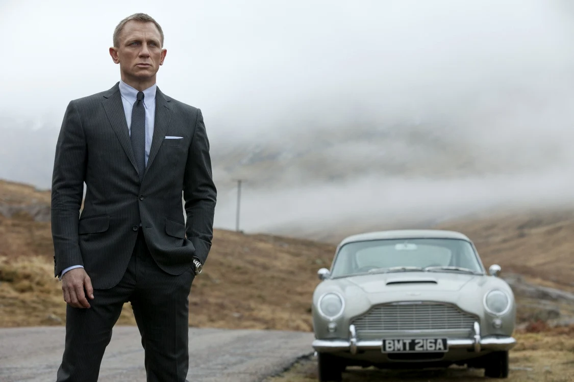 james bond foto outnow.ch