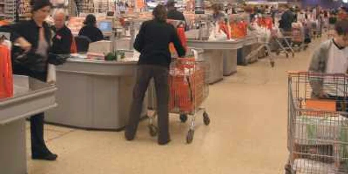 Cumpărături cu premii în supermarket