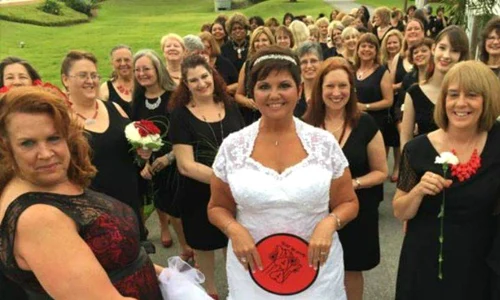 tina ackles domnisoare de onoare jpg