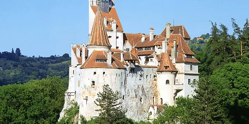 Castelul Bran este principalul punct de atracţie al spaniolilor