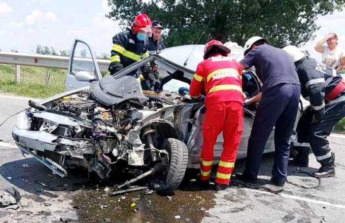 Militari din mai multe judeţe vor asigura intervenţia la accidente pe A2 FOTO Adevărul