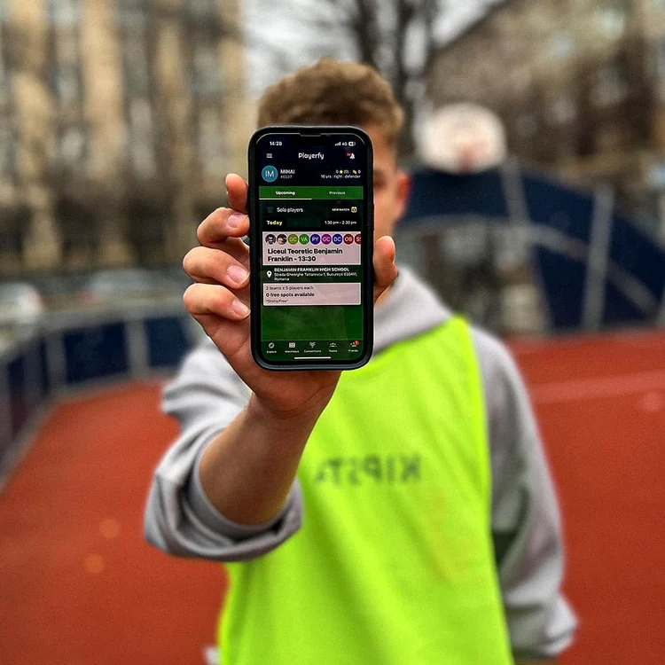 Aplicatia care a reunit liceenii fotbaliști face furori printre tinerii sportivi
