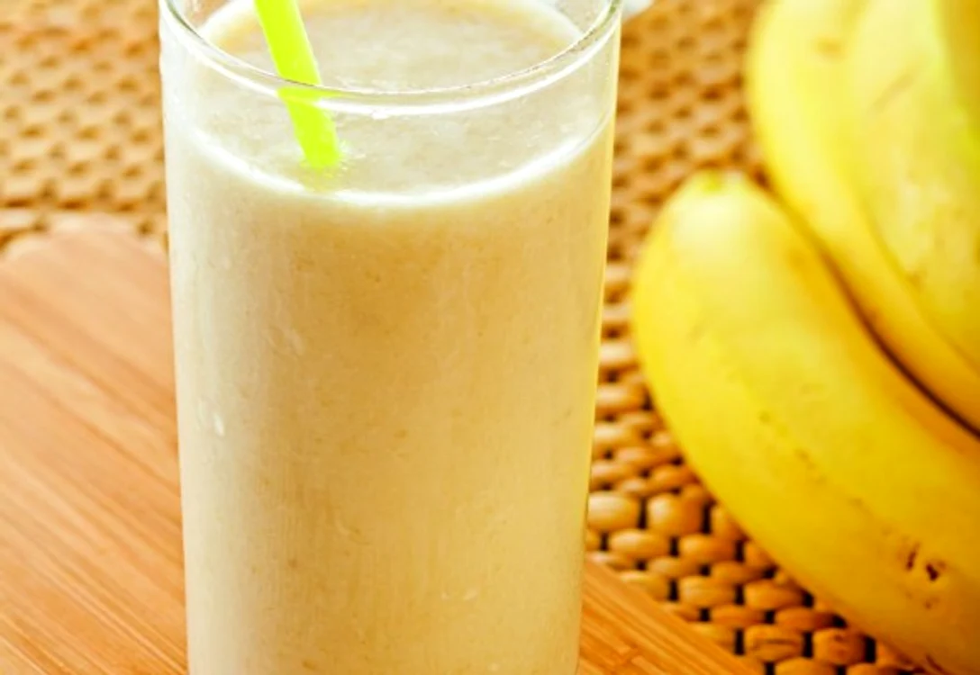 Băutură de vară cu banane jpeg