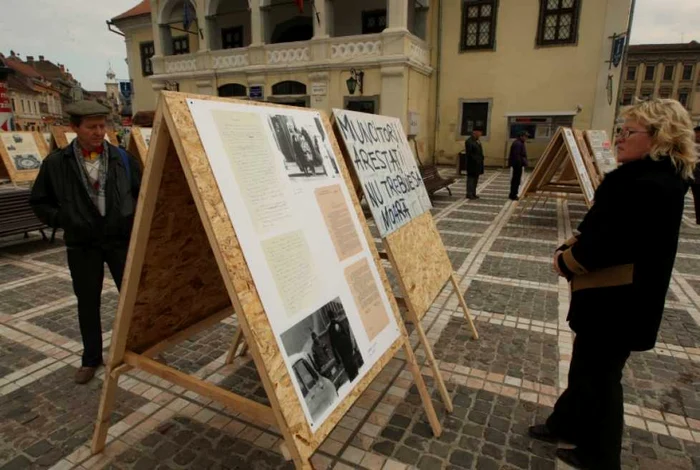 Harta mişcărilor anticomuniste, în Piaţa fatului