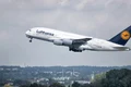 avion lufthansa shutterstock 2061678782 jpg