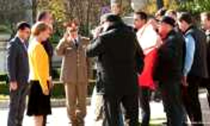 Principesa Margareta a României huiduită de activişti comunişti la Chişinau FOTO Nadea Roscoveanu