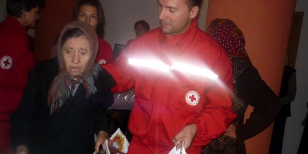 Crucea Roşie a marcat ziua persoanelor vârstnice