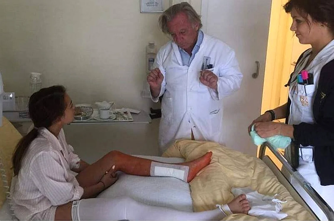 
    Larisa Iordache a fost operată la o clinică din VienaFoto: Facebook / FR de Gimnastică  